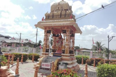 City Temple in the Sea Hanuman Murti Tour