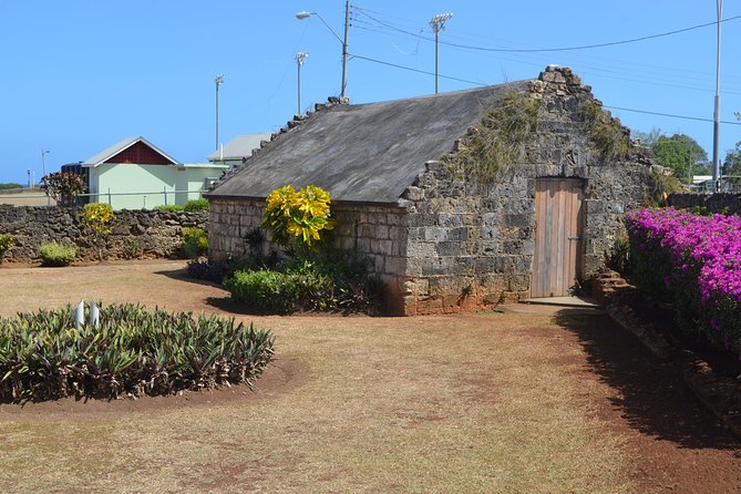 Highlights of Tobago Tour - Plymouth, Fort James, and the mysterious tombstone