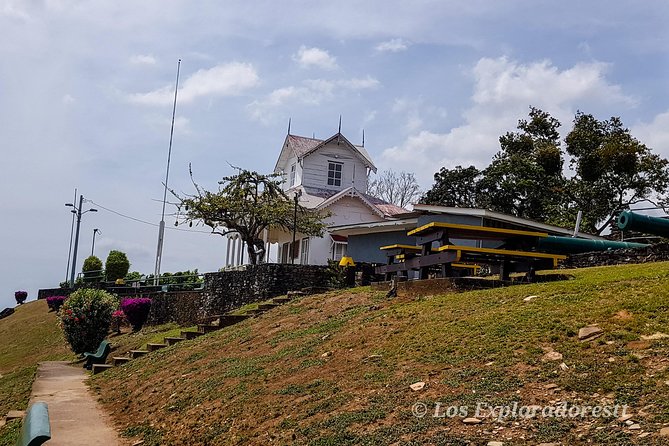 Port of Spain City Highlights and Maracas Beach - The North Coast road to Maracas Lookout