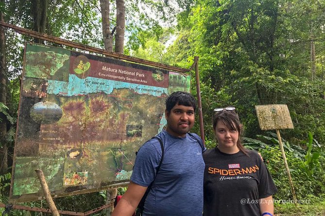 Rio Seco Waterfall - A guide who adds confidence at the falls