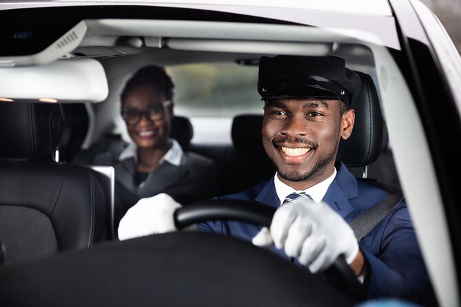 Trinidad Airport Transfer to Port of Spain Hotels - What the vehicle choice means for your group