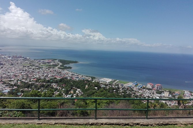 Trinidad City Highlights and Beach experience - Arriving at Maracas Bay