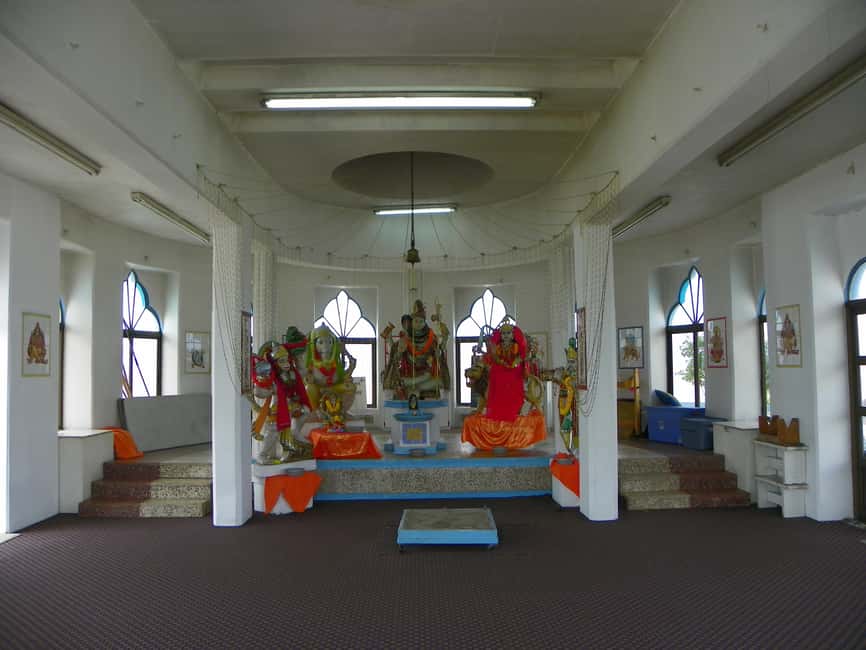 Trinidad: Half-Day Mini Island Tour from Port of Spain - Meeting Lord Hanuman at the 85-foot statue